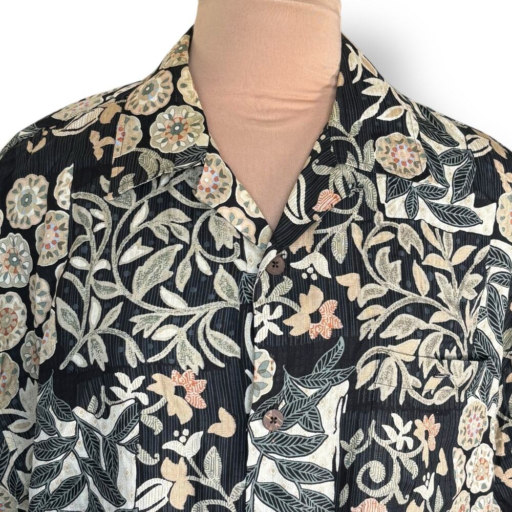 Vintage Silk Cotton Tropical Floral Camp Shirt Black Hawaiian Boho Unisex Resort